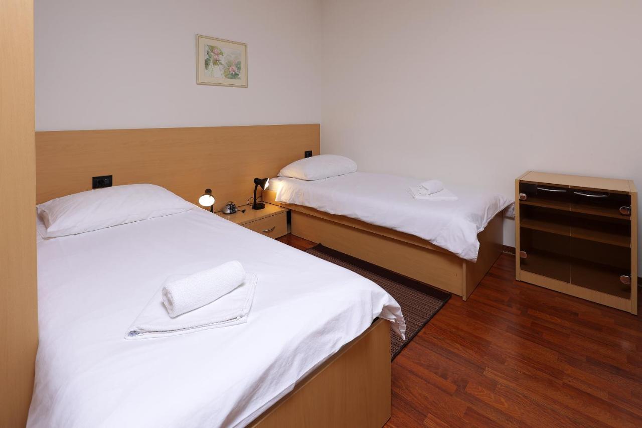 Rijeka Budget Rooms Ngoại thất bức ảnh