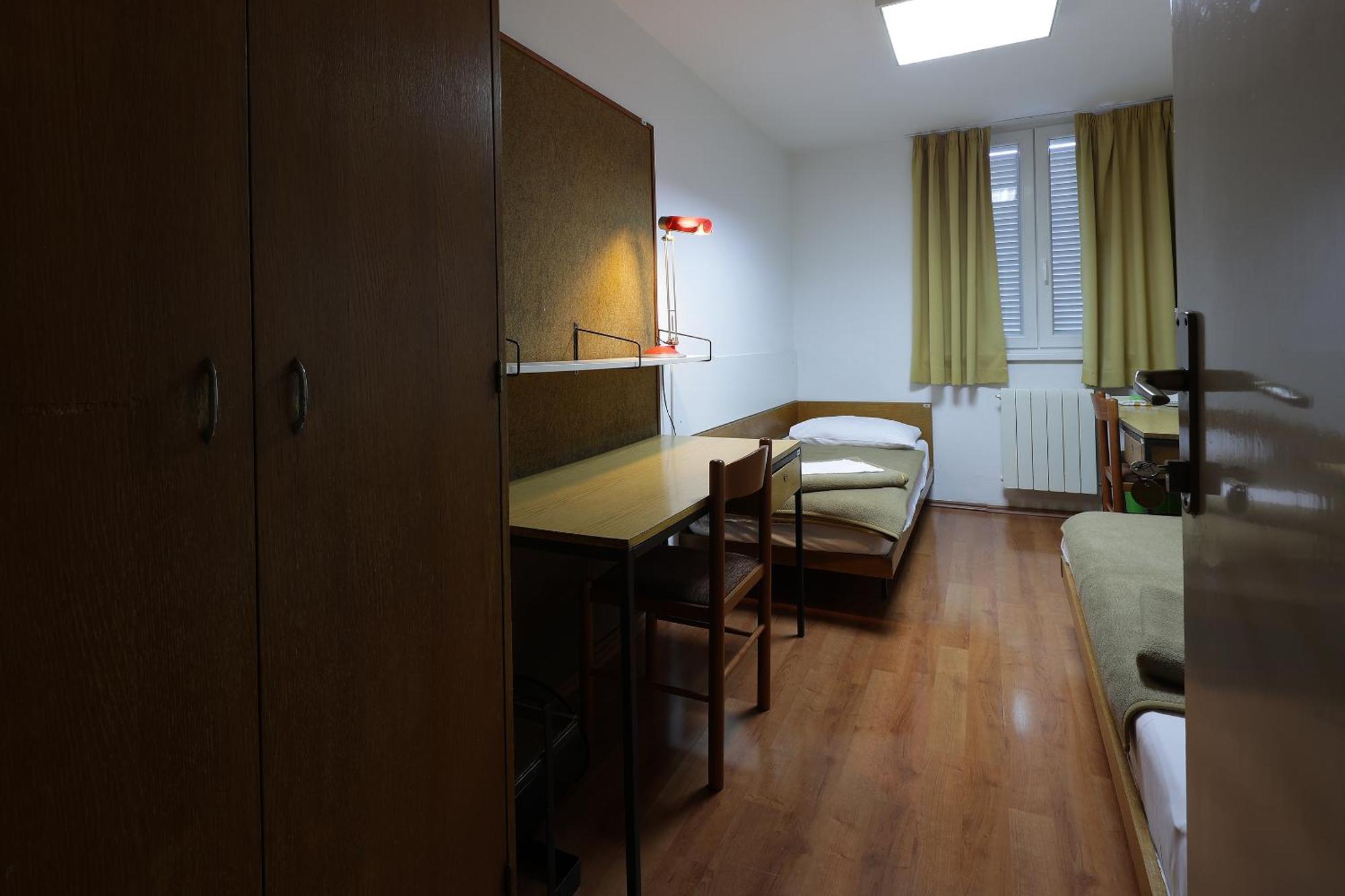 Rijeka Budget Rooms Phòng bức ảnh